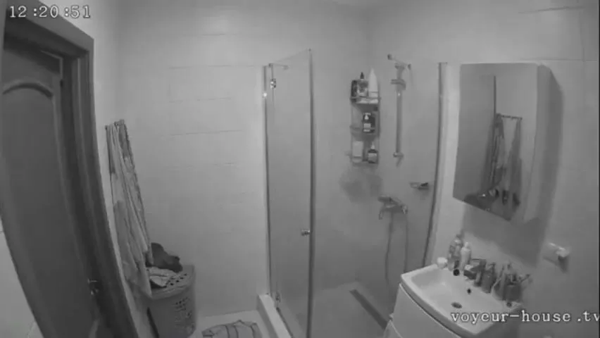Hidden cam girl pooping and farting in toilet