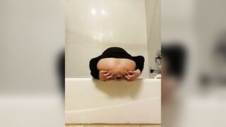 Sexy big ass brunette chick pooping in the toilet
