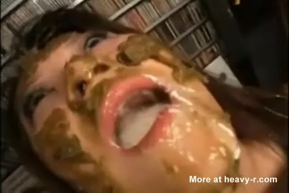 Kinky Japanese scat loving girl enjoying cum