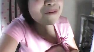 Sweet Japanese chick pooping eating