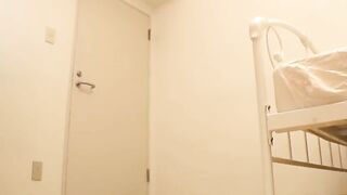 Sweet Japanese booty pooping nicely