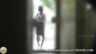 Japanese office lady pooping in the toilet