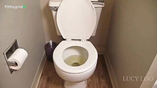 Lovely hot ass babe liquid pooping in the toilet