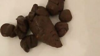 Cute hot ass lady pooping in the closeup