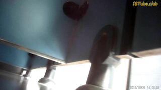 Amateur hot chick pooping on the floor