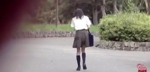 Japanese schoolgirl love pooping