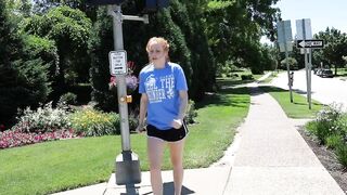 Sexy jogging girl has diarrhea problem