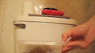 Brunette babe pooping and weighed herself on the scale