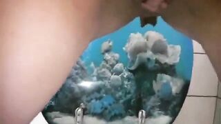 Sexy lady with thick ass pooping on cam