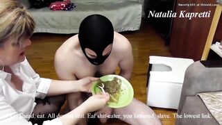 Slutty bbw pooping for the slave's food