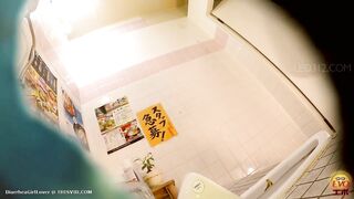 Hairy pussy Japanese chick pooping in the toilet