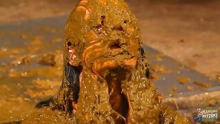 Nasty babe Betty loves Manure