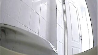 County girl piss and poops