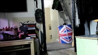 Hot gothic babe masturbates while pooping