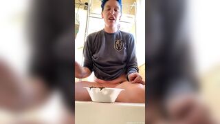 Mature lady and her hot booty