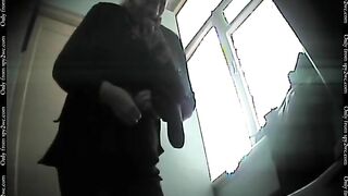 Juicy big booty girl poops