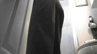 Gorgeous lovely round ass girl poops