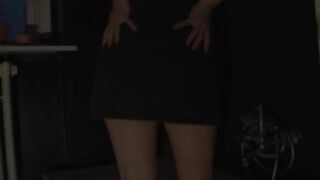 Naughty mommy spread ass cheeks for pooping