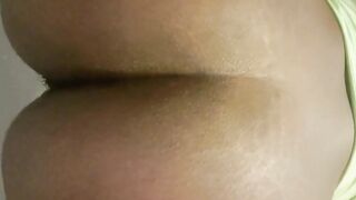 Big booty diarrhea poo