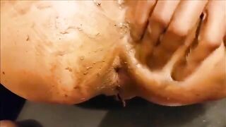 Slutty tight asshole fucked while pooping