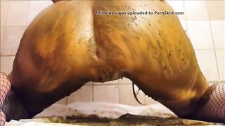 Masturbating with her sticky shit