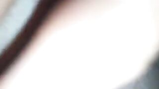 Dirty shit covered booty