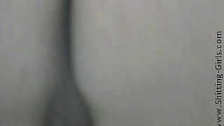 Amazing big pooping booty