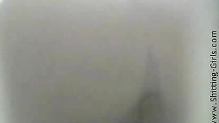 Low quality pooping video