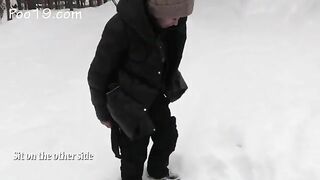 Amateur lady pooping on her hubby in the snow