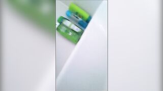 Cheeky big ass girl pooping