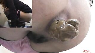 Girl push a wet huge poop out of her asshole