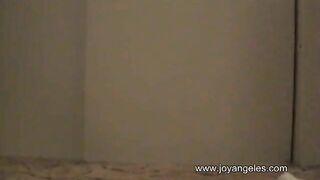 Juicy big booty lady pooping show