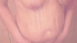 Amateur wife pooping nicely in the shower