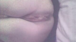 Amateur wife showing her asshole while pooping hard