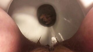 Hairy pussy milf piss and poop