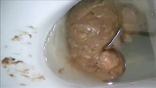 Big booty spread for shitting