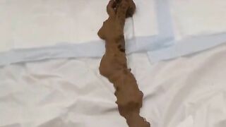 Gorgeous redhead babe masturbates and poop