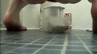 Mature bbw shitting on a plastic bowl