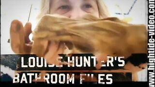 Mature lady poops in her dirty panty