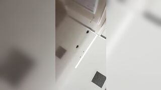 Juicy hot ass mature lady pooping