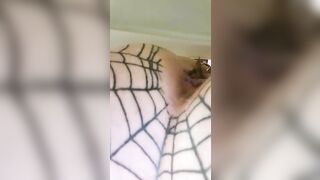 Amateur pooping lady sweet ass