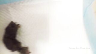 Wet pussy girl shitting hard load