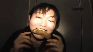 Really trying to eat poop