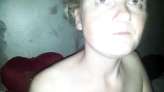 Shit in his girlfriends mouth