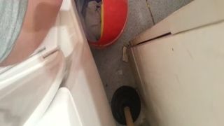 Chubby girl shitting on hidden camera
