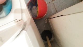 Chubby girl shitting on hidden camera