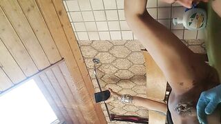 Dude making her poop