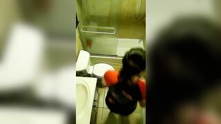 Desi lady potty cam