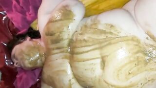 Sweet bbw lady smearing shit on her fat pussy