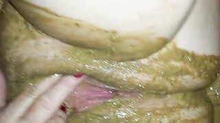 Sweet bbw lady smearing shit on her fat pussy